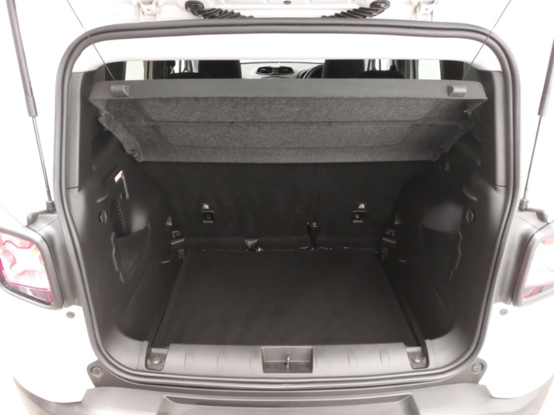 Used Jeep Renegade 2020 for sale - 76683829: Photo 8