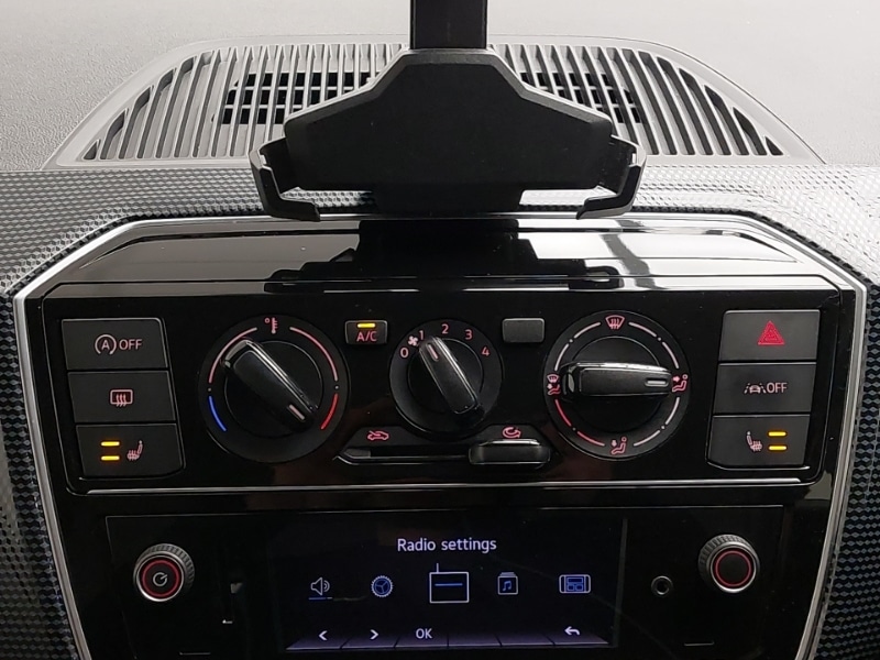 Used Volkswagen up! 2023 for sale - 76704778: Photo 16