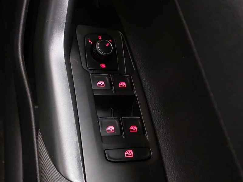 Used Volkswagen Polo 2019 for sale - 76383941: Photo 19