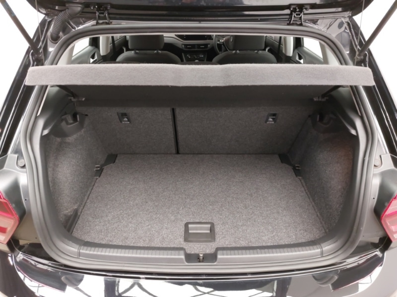 Used Volkswagen Polo 2019 for sale - 76383941: Photo 8