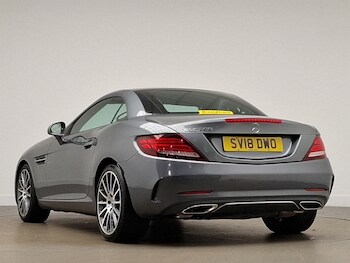 Used Mercedes-Benz SLC 2018 for sale - 76414439: Photo