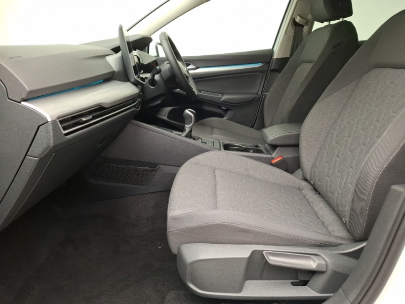 Used Volkswagen Golf 2025 for sale - 77052025: Photo 5