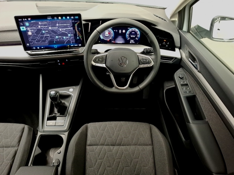 Used Volkswagen Golf 2025 for sale - 77052025: Photo 7