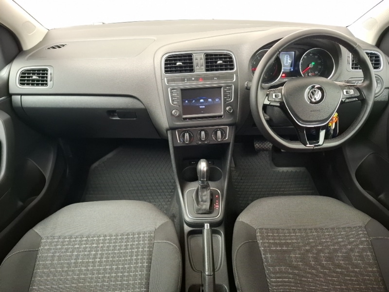 Used Volkswagen Polo 2017 for sale - 77482785: Photo 2