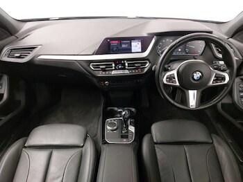 Used BMW 1 Series 2020 for sale - 77300115: Photo