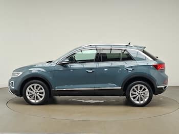 Used Volkswagen T-Roc 2025 for sale - 79786386: Photo