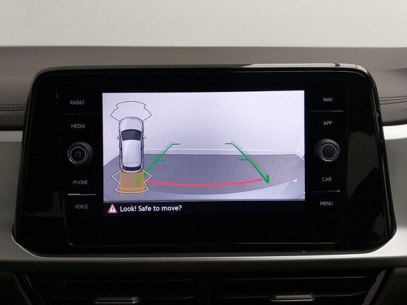 Used Volkswagen T-Roc 2025 for sale - 76925172: Photo 11