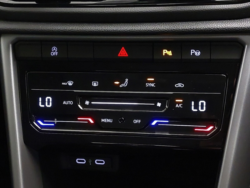 Used Volkswagen T-Roc 2025 for sale - 76925172: Photo 13