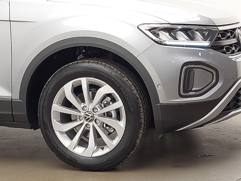 Used Volkswagen T-Roc 2025 for sale - 76925172: Photo 19