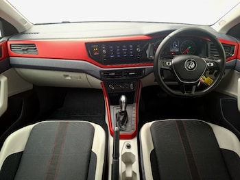 Used Volkswagen Polo 2019 for sale - 77623600: Photo