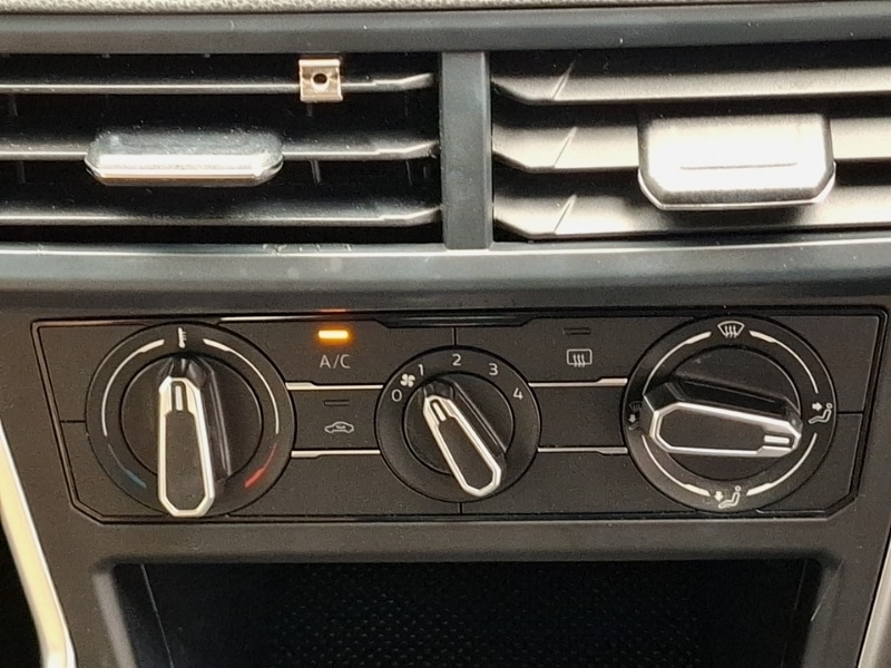 Used Volkswagen Polo 2023 for sale - 76983055: Photo 16