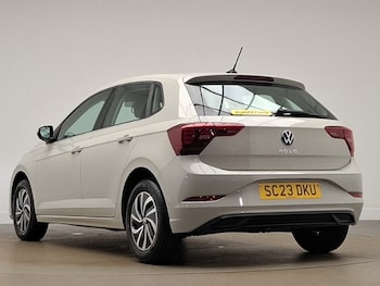 Used Volkswagen Polo 2023 for sale - 76983055: Photo