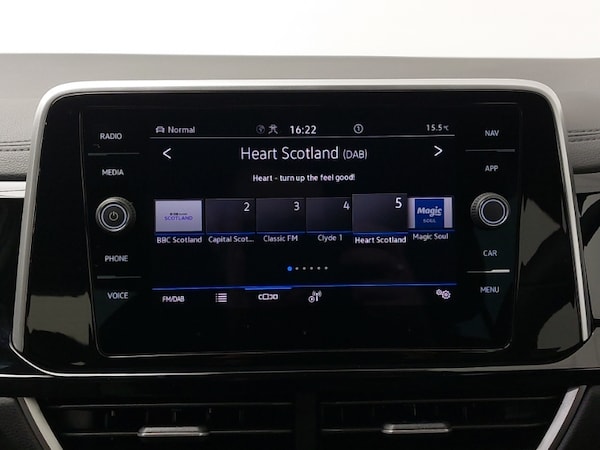 Used Volkswagen T-Roc 2024 for sale - 75204583: Photo 10