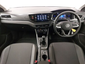 Used Volkswagen Polo 2024 for sale - 77987680: Photo