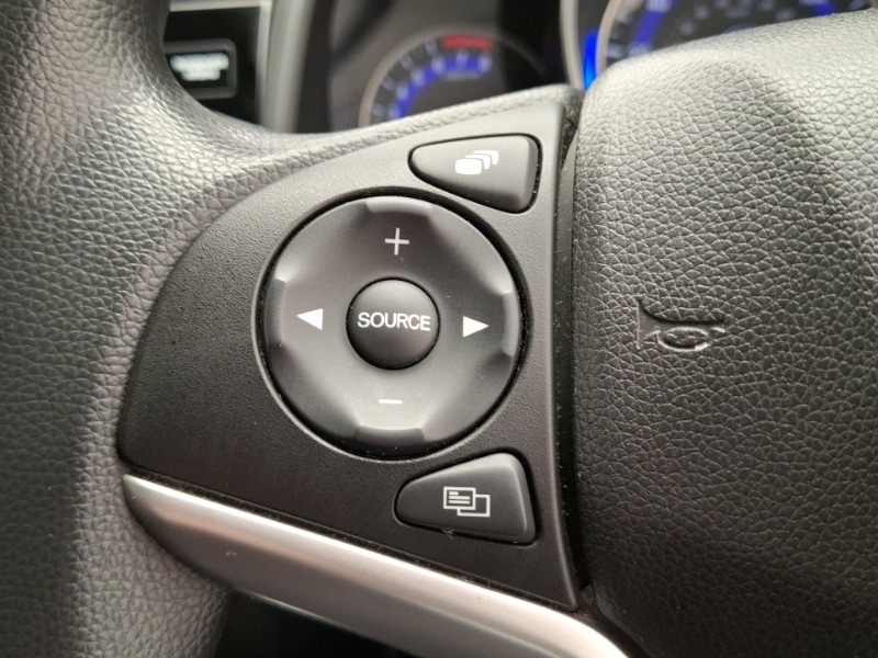 Used Honda Jazz 2016 for sale - 76515209: Photo 17