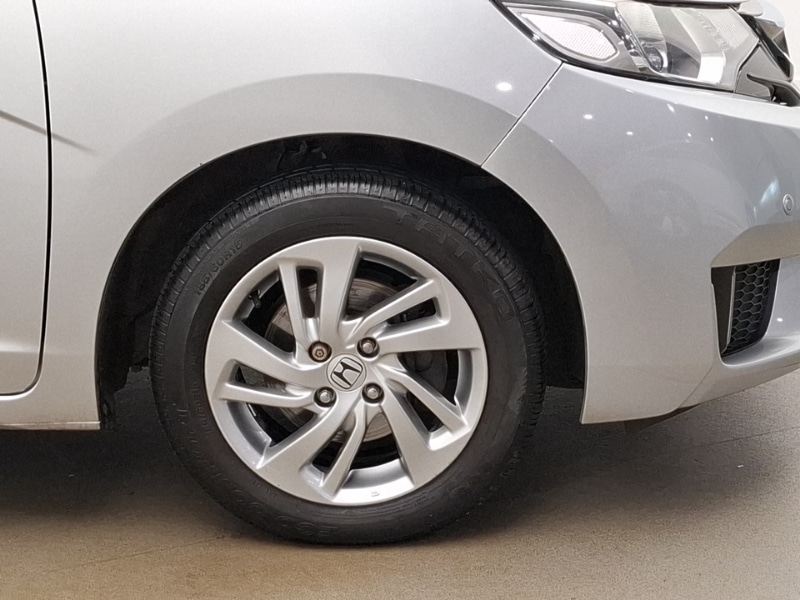 Used Honda Jazz 2016 for sale - 76515209: Photo 9