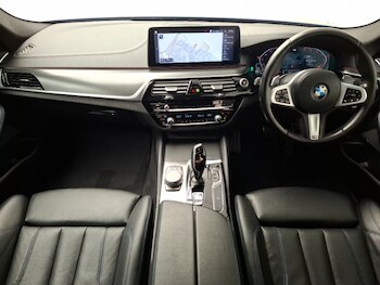 Used BMW 5 Series 2021 for sale - 76911826: Photo