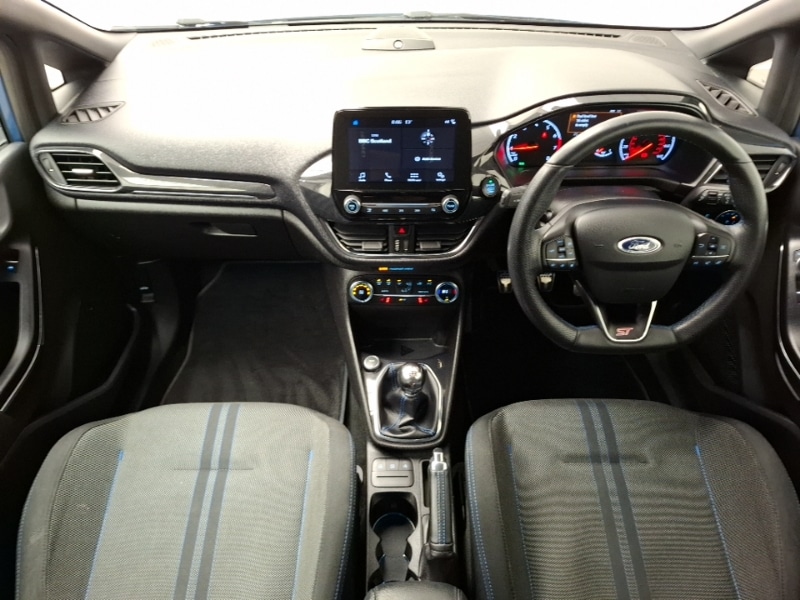 Used Ford Fiesta 2018 for sale - 77202122: Photo 2