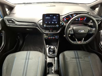 Used Ford Fiesta 2018 for sale - 77202122: Photo