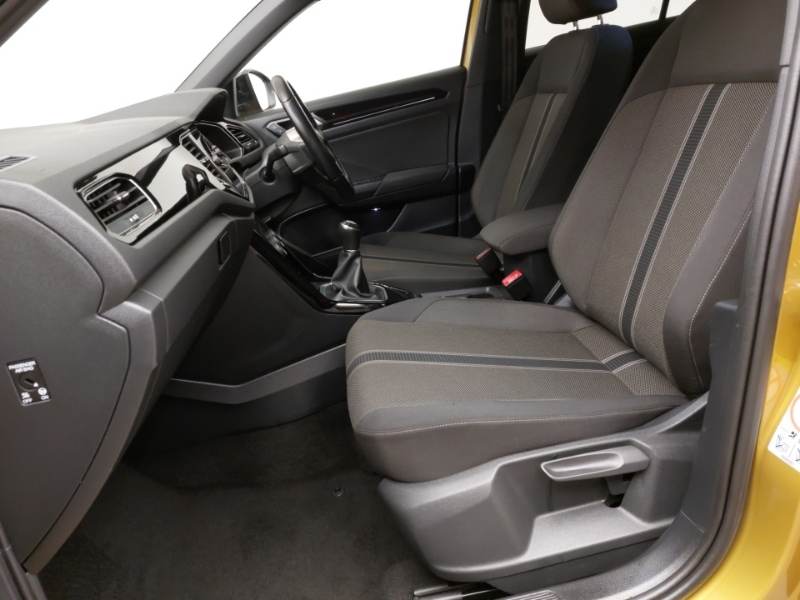 Used Volkswagen T-Roc 2021 for sale - 77265738: Photo 5