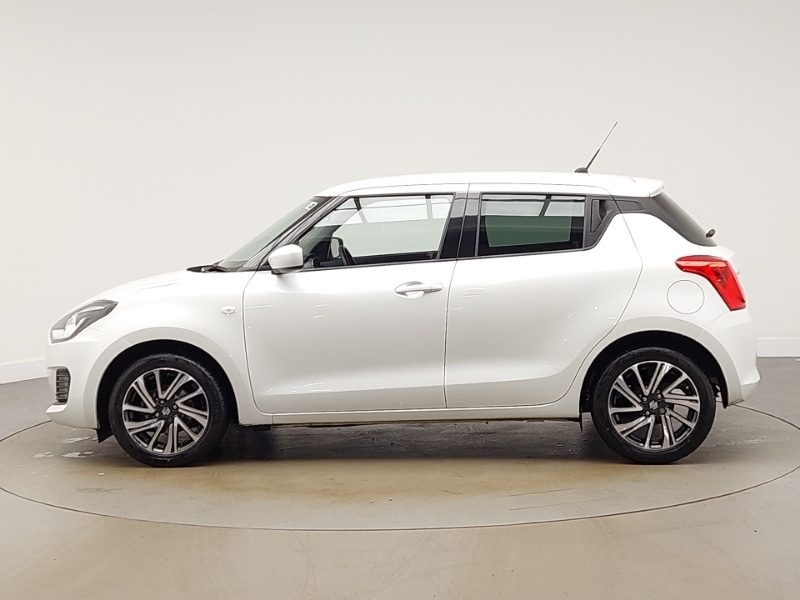 Used Suzuki Swift 2022 for sale - 76630600: Photo 4