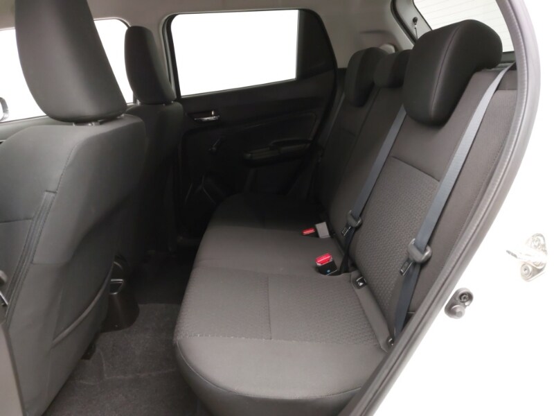 Used Suzuki Swift 2022 for sale - 76630600: Photo 6