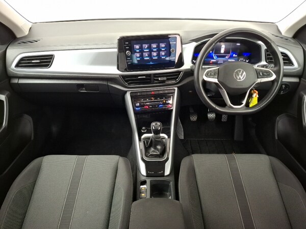 Used Volkswagen T-Roc 2023 for sale - 76129746: Photo 2