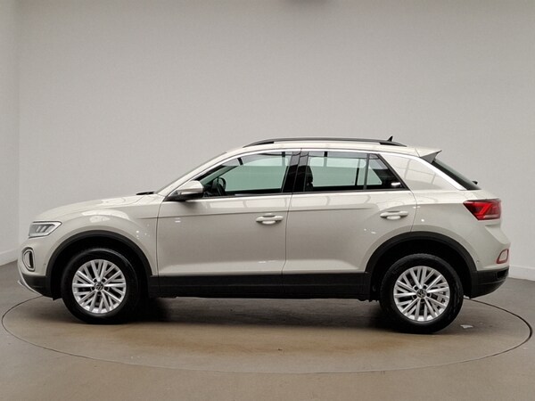 Used Volkswagen T-Roc 2023 for sale - 76129746: Photo 4