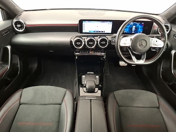 Used Mercedes-Benz A-Class 2020 for sale - 76556297: Photo