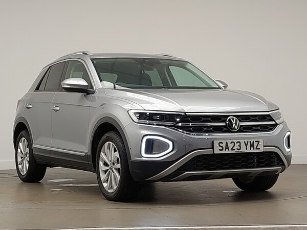 Used Volkswagen T-Roc 2023 for sale - 76116459: Photo 1