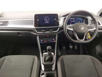 Used Volkswagen T-Roc 2023 for sale - 75045567: Photo