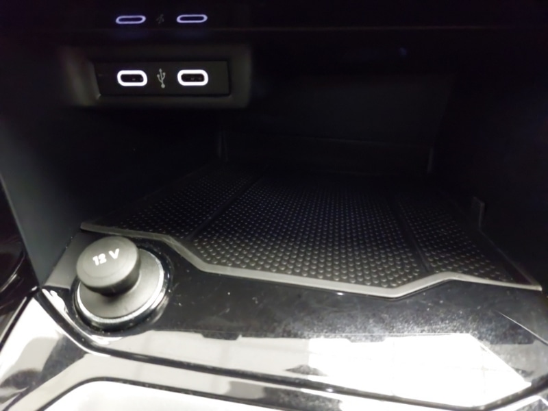 Used Volkswagen T-Roc 2023 for sale - 77433071: Photo 17