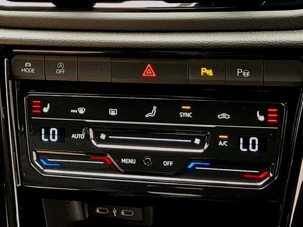Used Volkswagen T-Roc 2025 for sale - 74940540: Photo 17