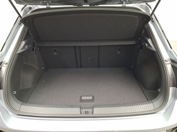 Used Volkswagen T-Roc 2025 for sale - 74940540: Photo 8