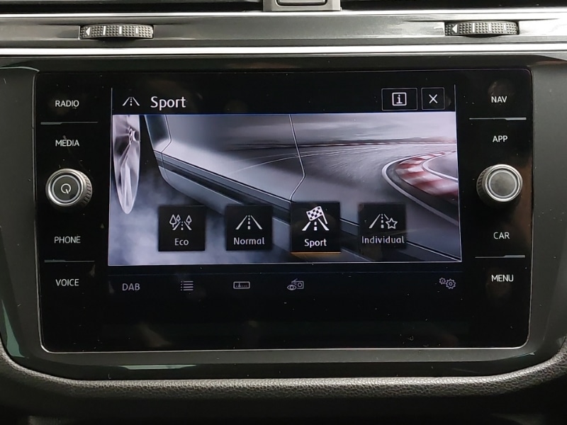 Used Volkswagen Tiguan 2017 for sale - 77329901: Photo 17