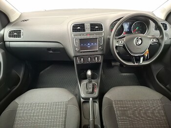 Used Volkswagen Polo 2017 for sale - 77980880: Photo