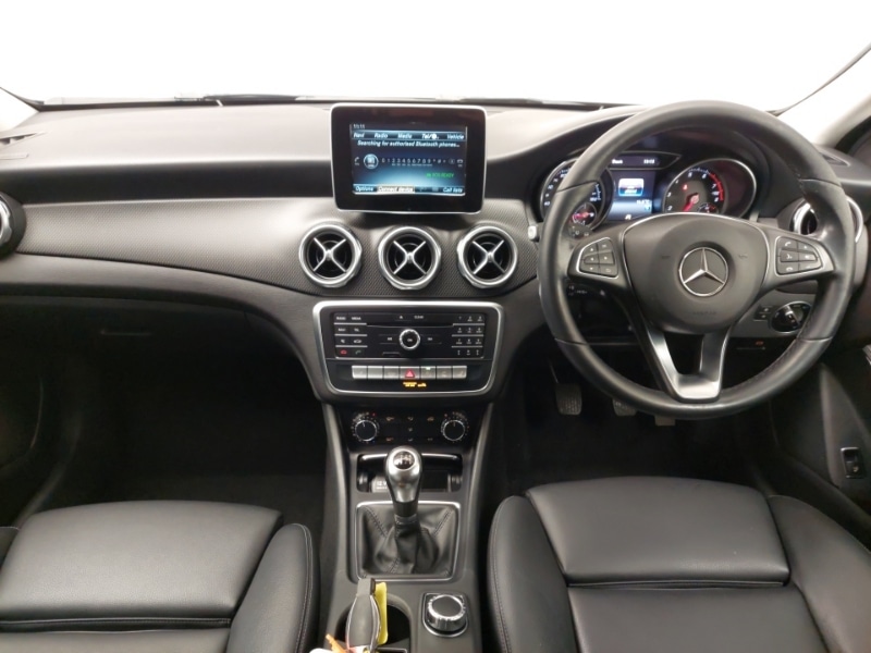 Used Mercedes-Benz GLA 2018 for sale - 76924864: Photo 2