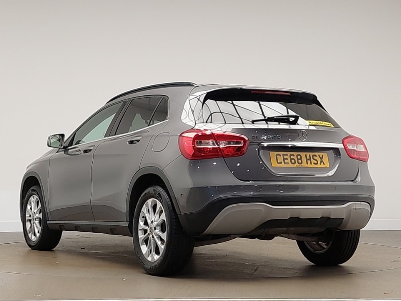 Used Mercedes-Benz GLA 2018 for sale - 76924864: Photo 3