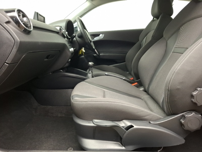 Used Audi A1 2017 for sale - 76506886: Photo 5