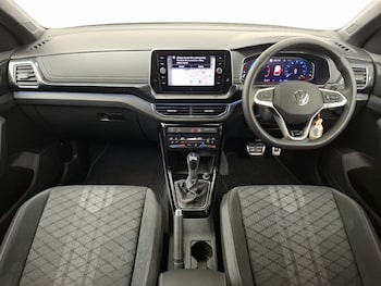 Used Volkswagen T-Cross 2024 for sale - 77169420: Photo