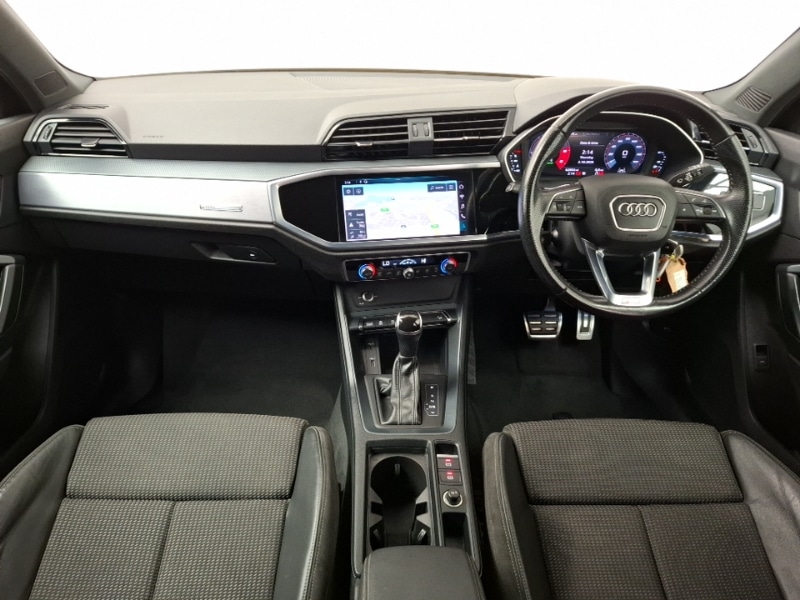 Used Audi Q3 2020 for sale - 76150752: Photo 2