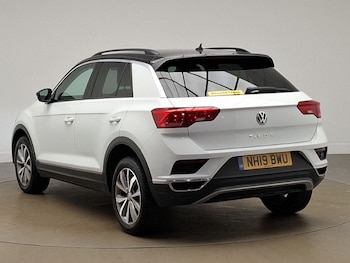 Used Volkswagen T-Roc 2019 for sale - 78326902: Photo