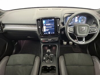 Used Volvo XC40 2022 for sale - 77664204: Photo