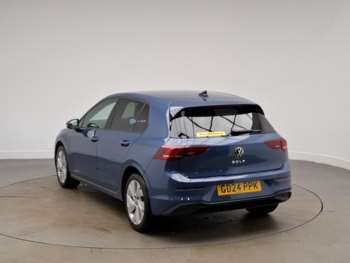 Used Volkswagen Golf 2024 for sale - 75152450: Photo