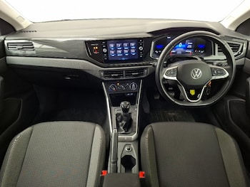 Used Volkswagen Polo 2024 for sale - 79618316: Photo