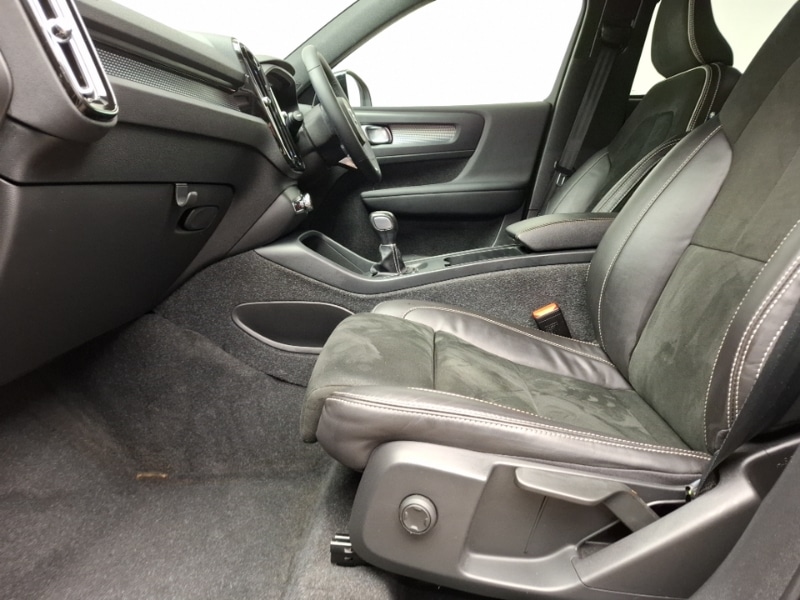 Used Volvo XC40 2022 for sale - 76258501: Photo 5