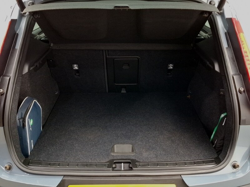 Used Volvo XC40 2022 for sale - 76258501: Photo 8