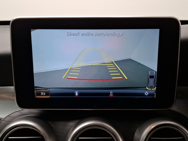 Used Mercedes-Benz GLC 2018 for sale - 77338401: Photo 11