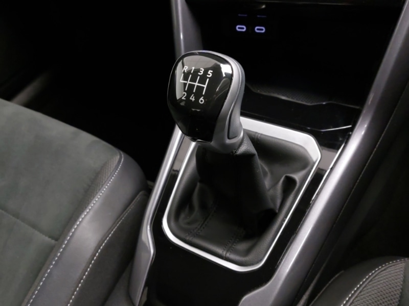 Used Volkswagen T-Roc 2022 for sale - 76629001: Photo 15