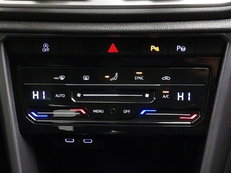 Used Volkswagen T-Roc 2022 for sale - 76629001: Photo 16